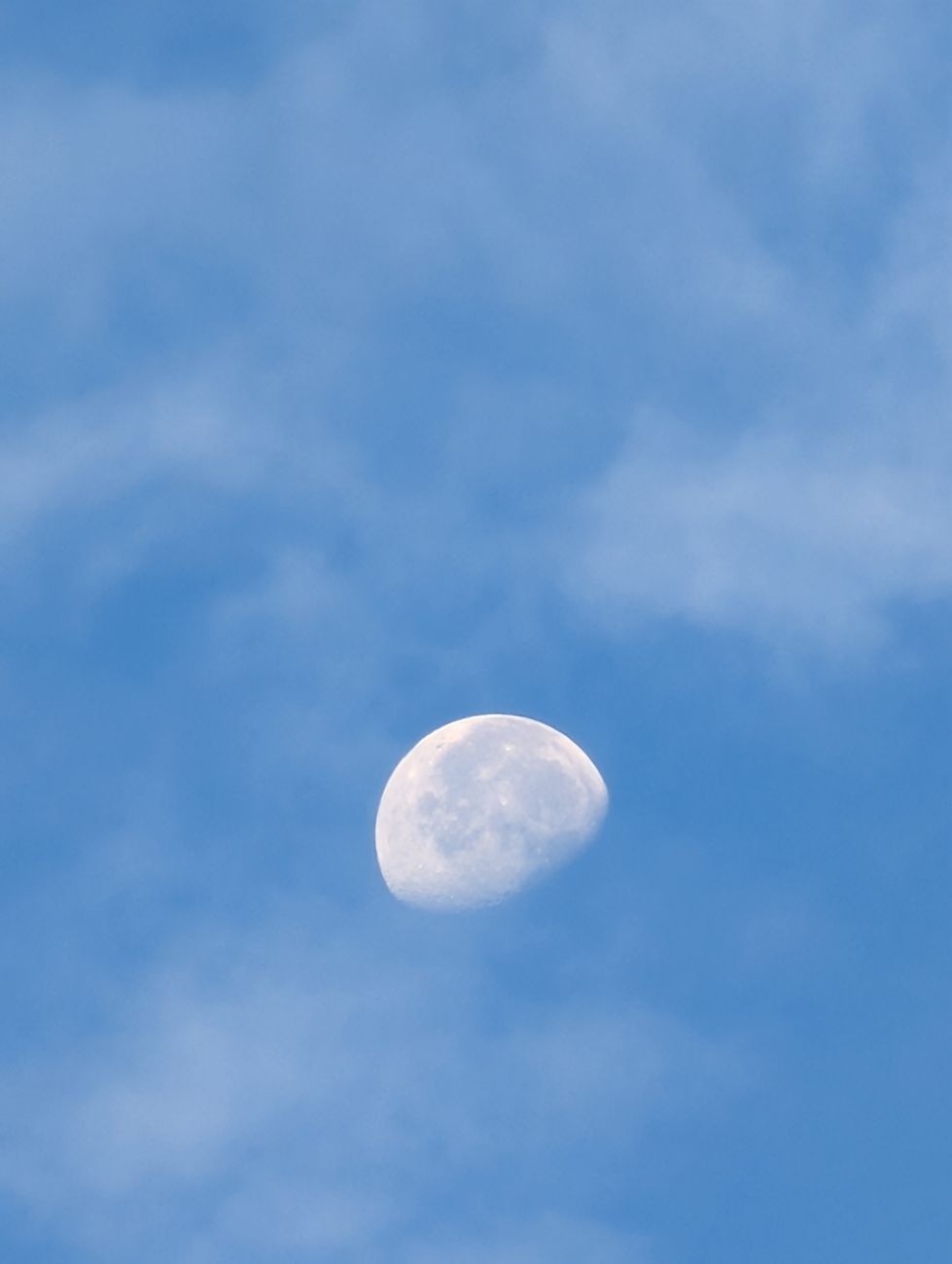Geheimnisvoller Himmel & Wolken – Weltraum Hintergrundbild