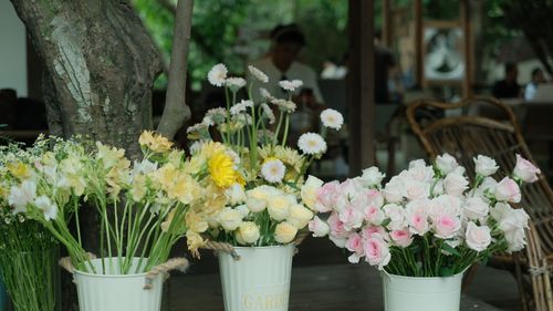 Free Lovely floral bouquets outdoors with a natural rustic vibe. Stock Photo