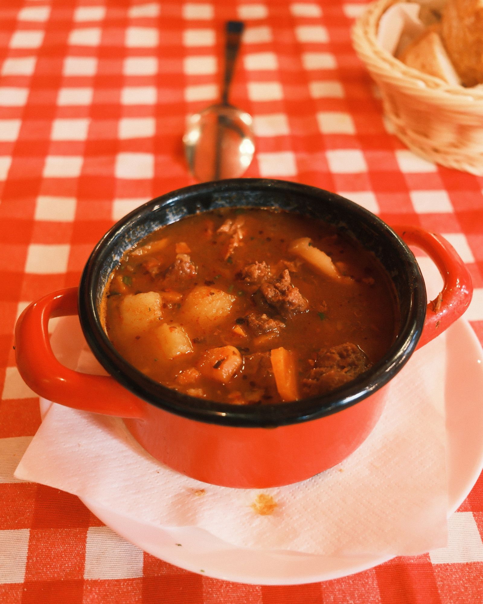 Gulas