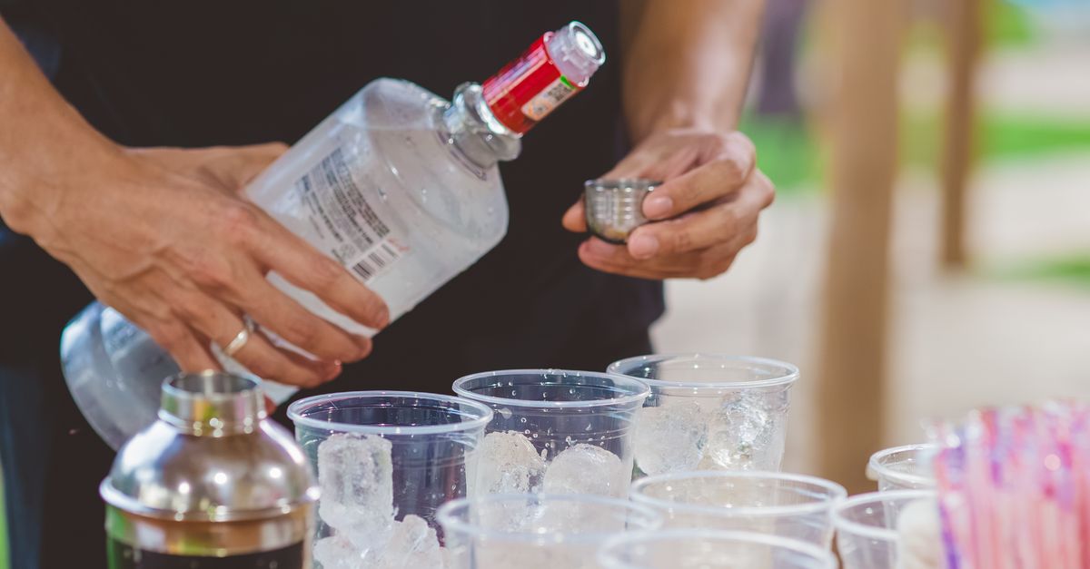 What Happens on Event Day: Behind the Scenes of a Portable Bar Setup