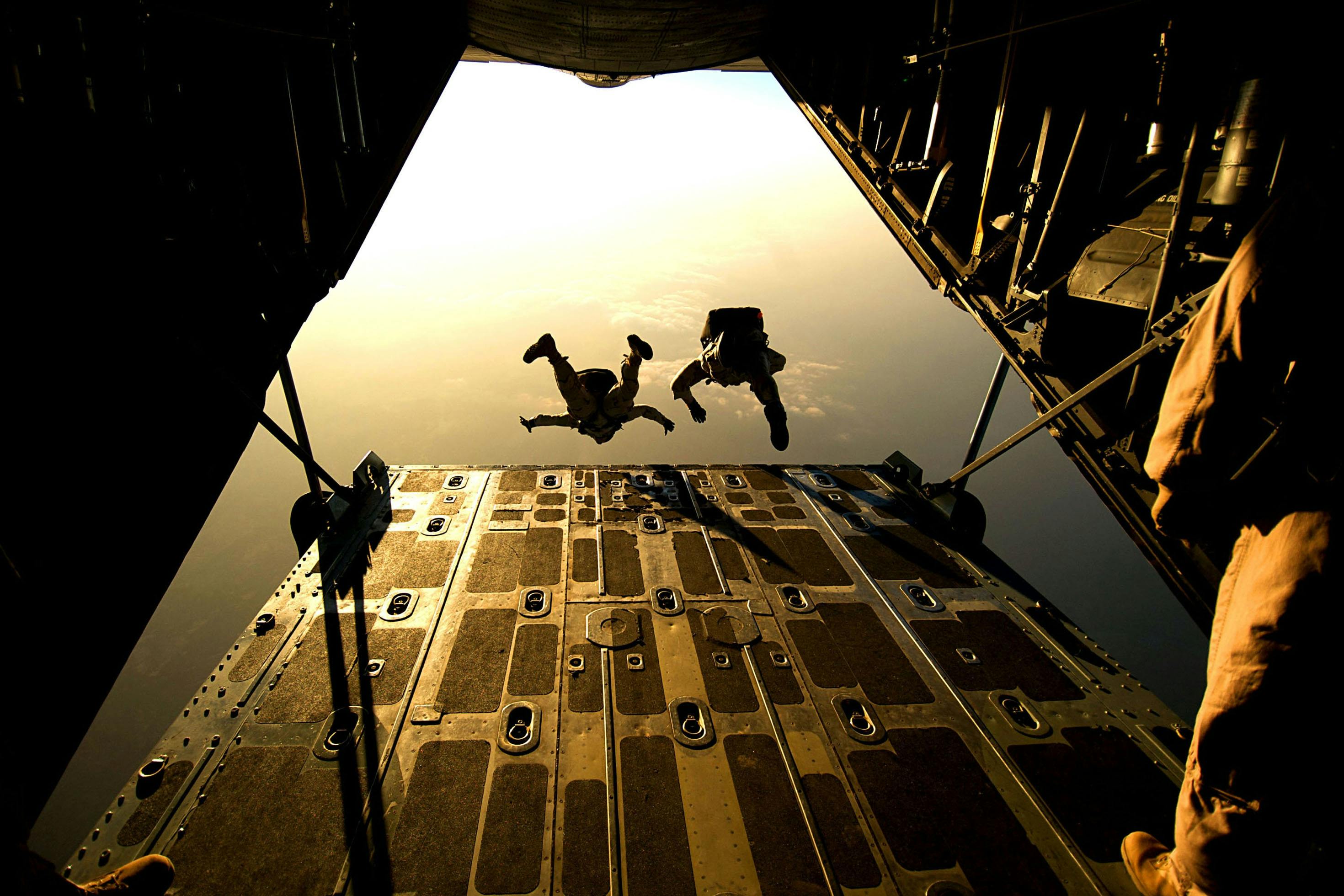 2560x1600 / 2560x1600 free download pictures of skydiving -  Coolwallpapers.me!