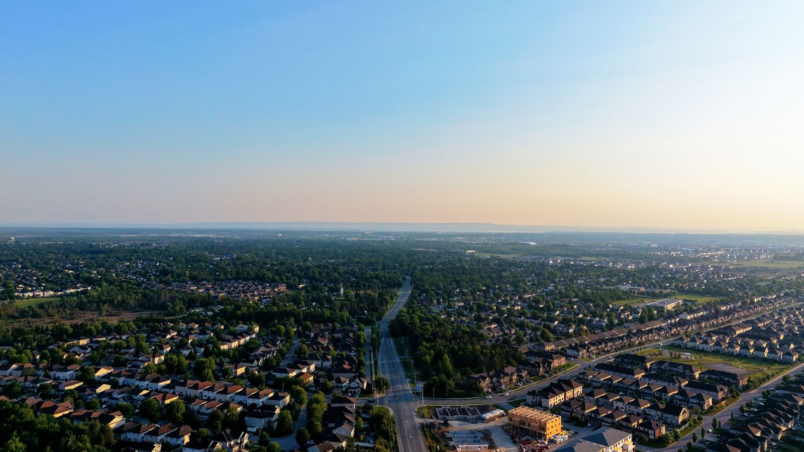 Moving to Kanata Ottawa: 2025 Summer Family Relocation Guide to Schools, Homes & Lifestyle