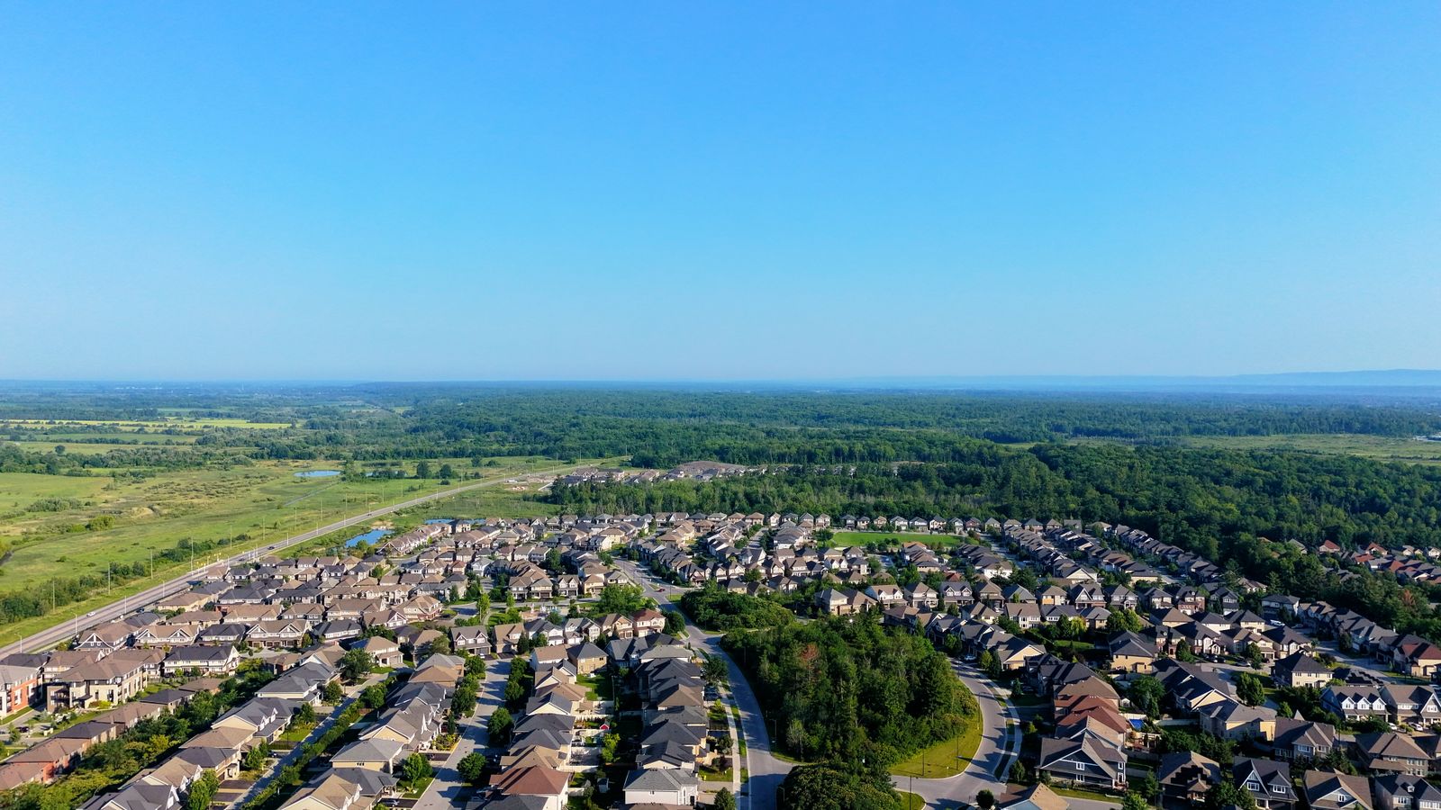 Living in New Barrhaven: Ottawa’s Growing South-End Hub (2025 Guide for Families)