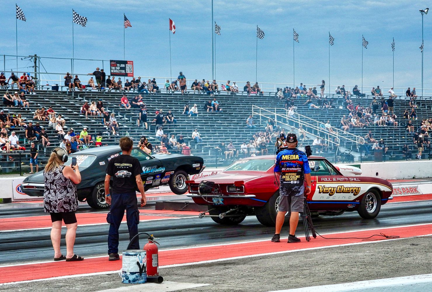 5.000+ Foto Drag Race Terbaik · Unduh Gratis 100% · Foto Stok Pexels