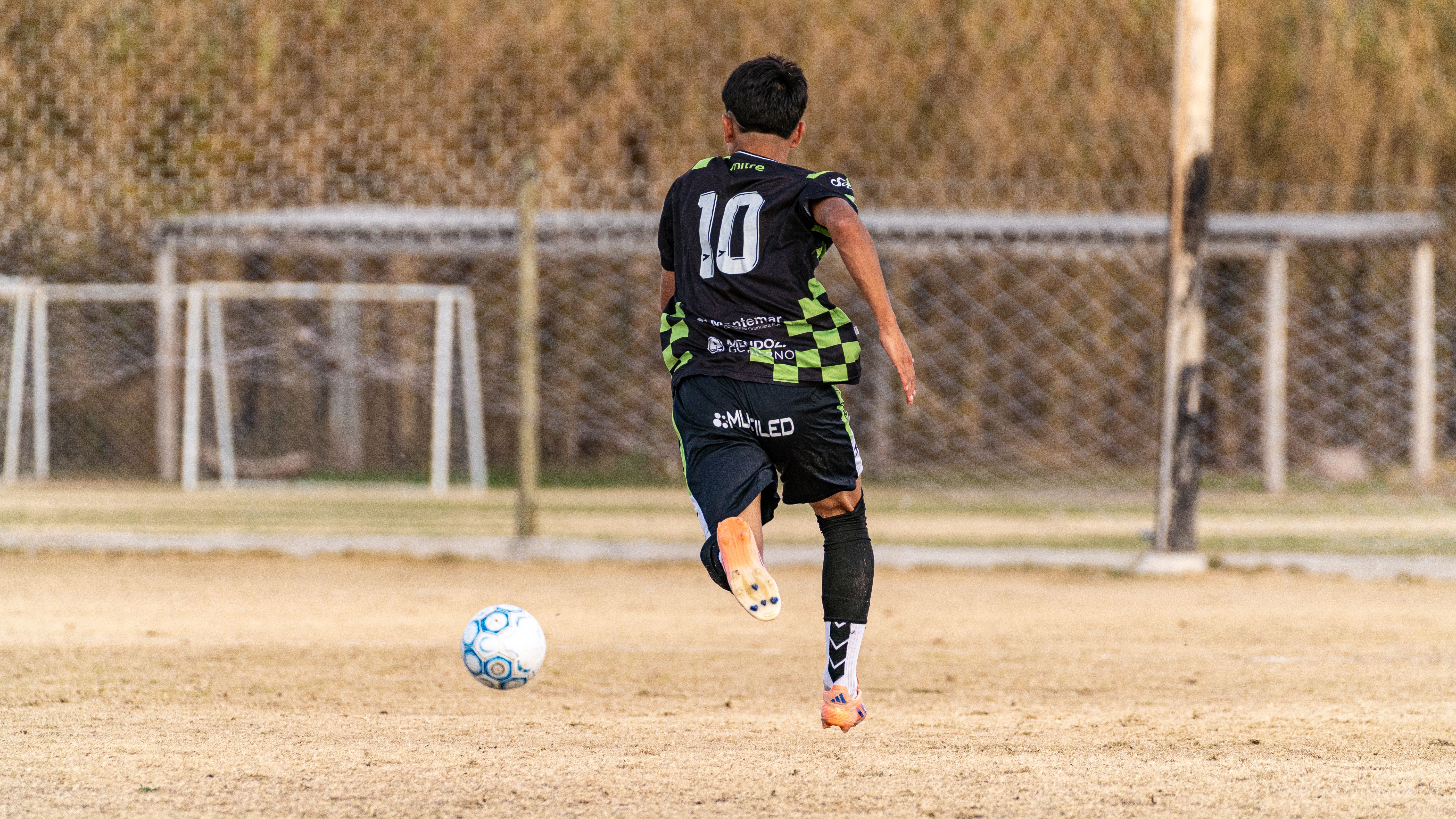The Medical Minute: Back-to-sports season: Injury prevention tips for young athletes — Photo by Franco Monsalvo on Pexels