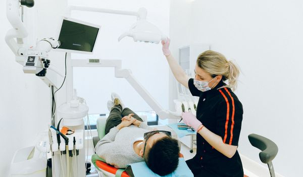 HIPAA & Social Media: What Healthcare Professionals Must Know