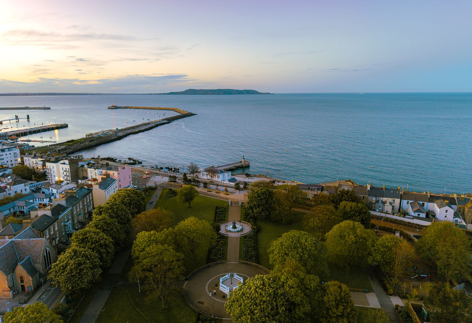 Grange-over-Sands — student move with boxes and a van