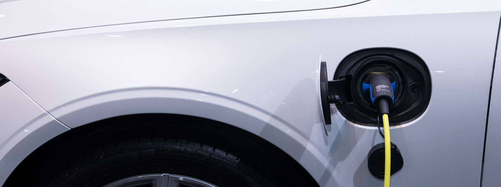 Autohaus Rheinland Düsseldorf – Titelbild