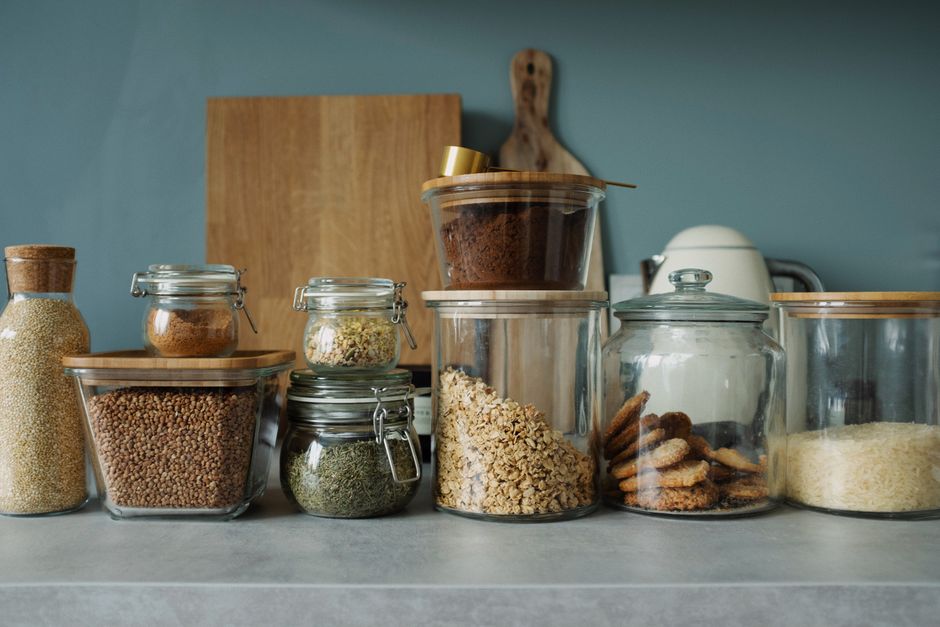 kitchen cleaning rice container