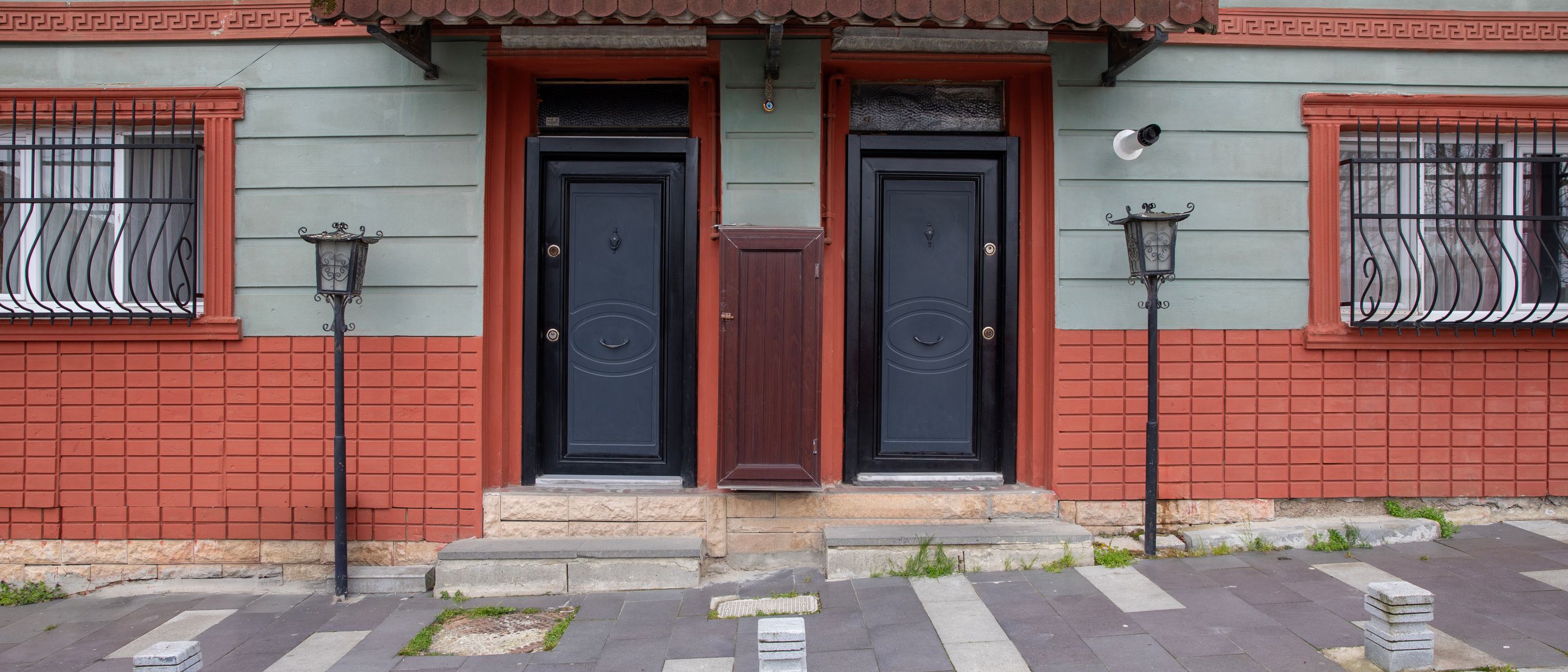 End of Tenancy Decorating in Belmont — walls rolled to an even, flat finish