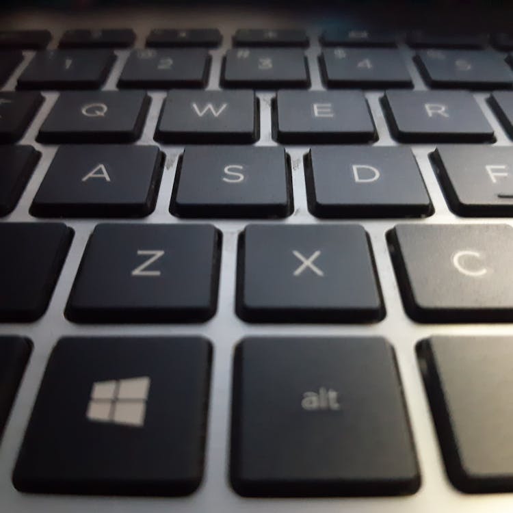 三星電視即將支援 Google Photos 與 Nano Banana:2025 年智慧客廳如何重塑多媒體生態? 三星電視即將支援 Google Photos 與 Nano Banana:2025 年智慧客廳如何重塑多媒體生態?