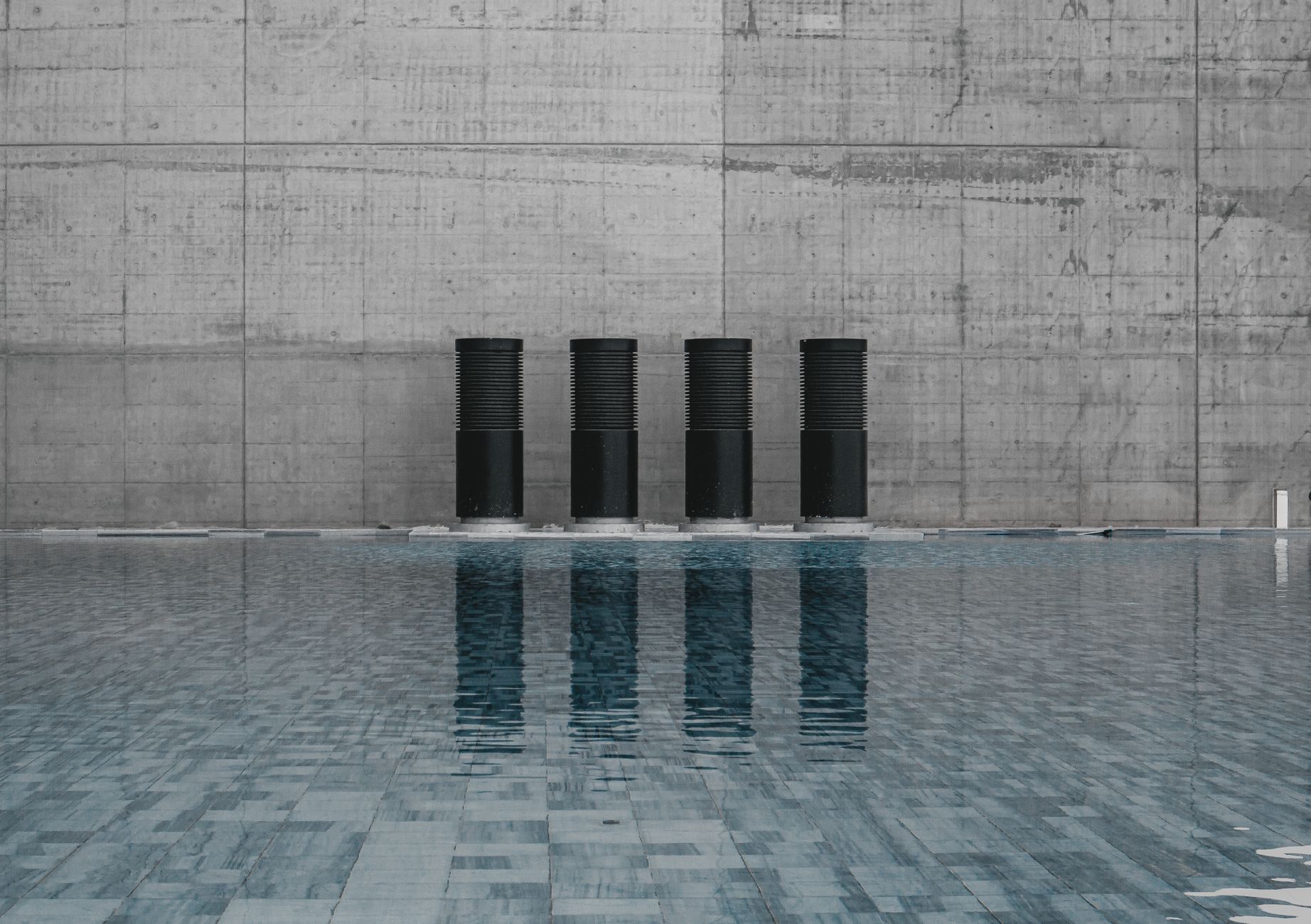FLUIDSTACK : une déconvenue pour la stratégie française de l’IA