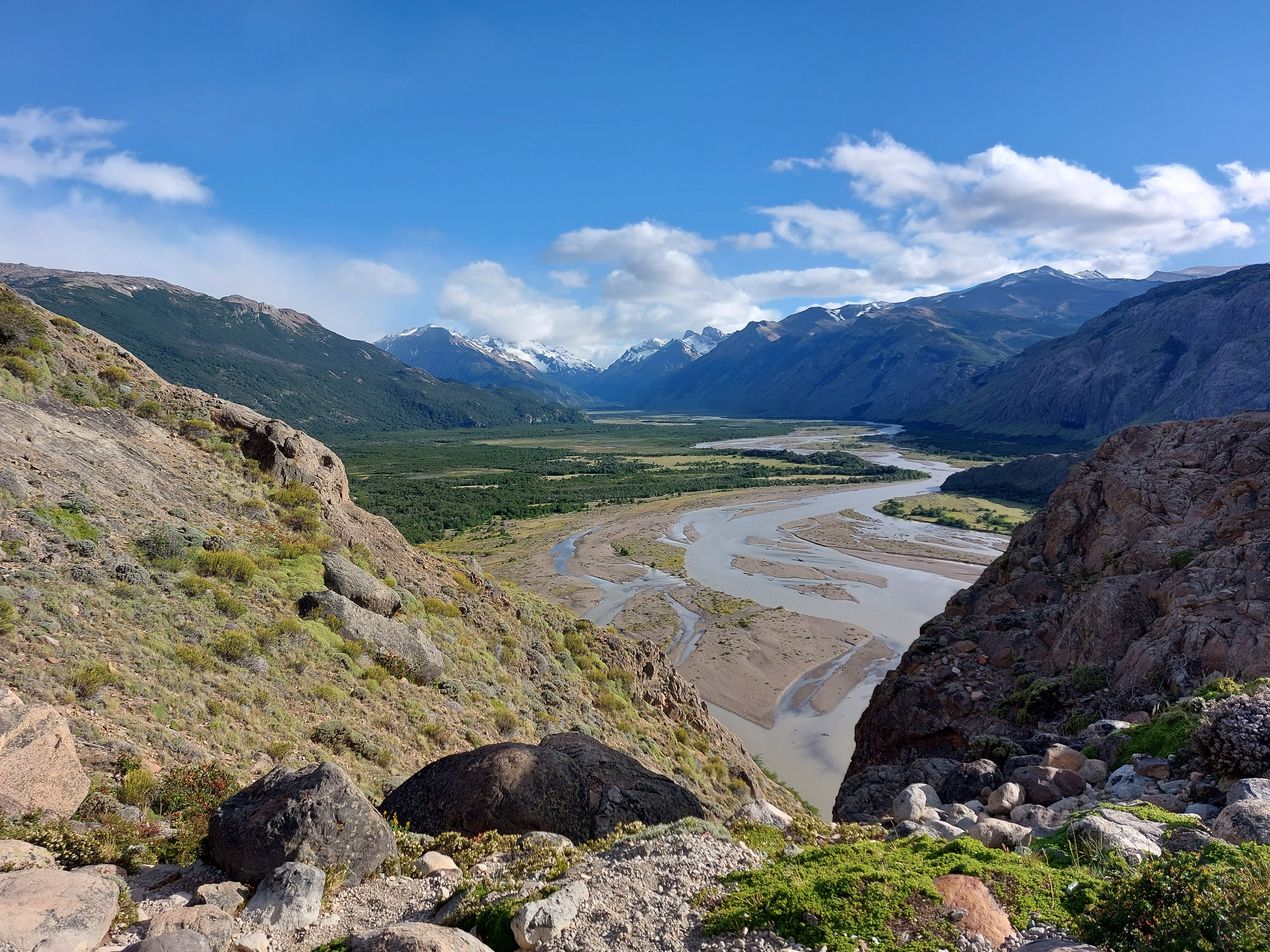 Breathtaking view of the El Chaltén valley in Patagonia, Argentina, with mountains and a river