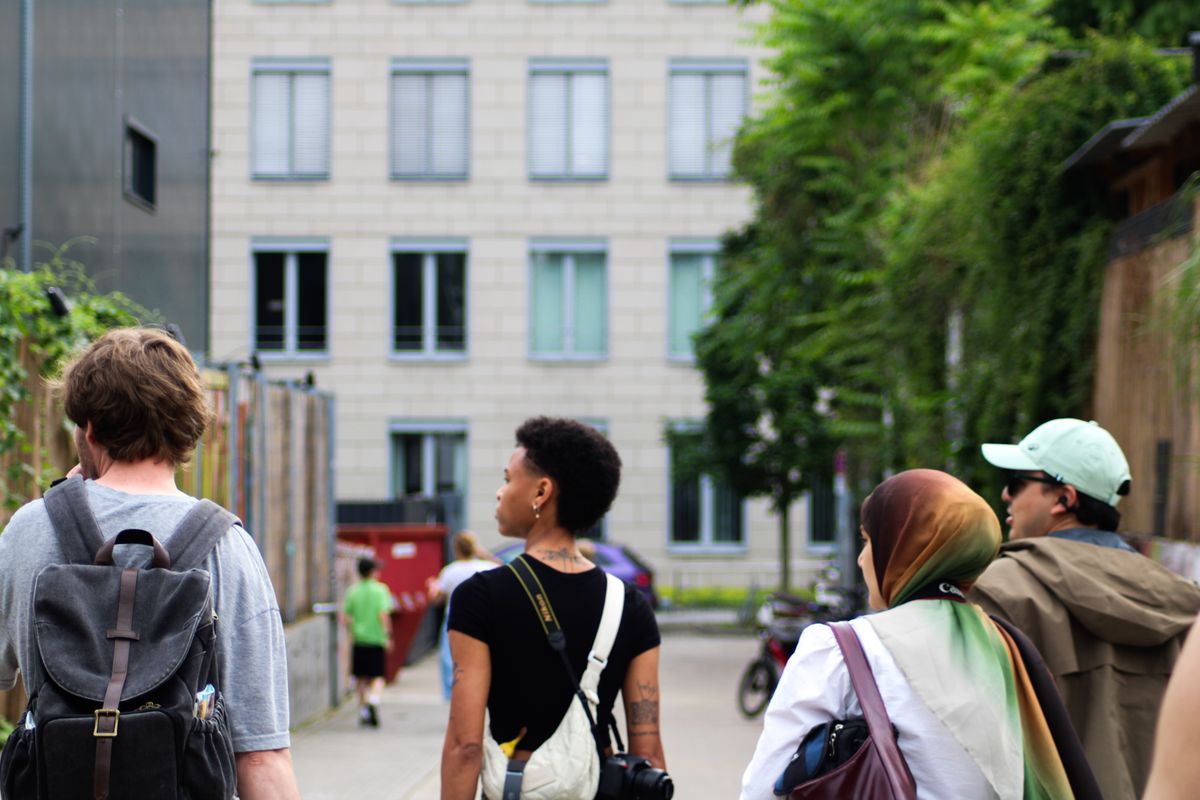 student moves in Hackney Downs — Student Moves in Hackney Downs — the working end of the job