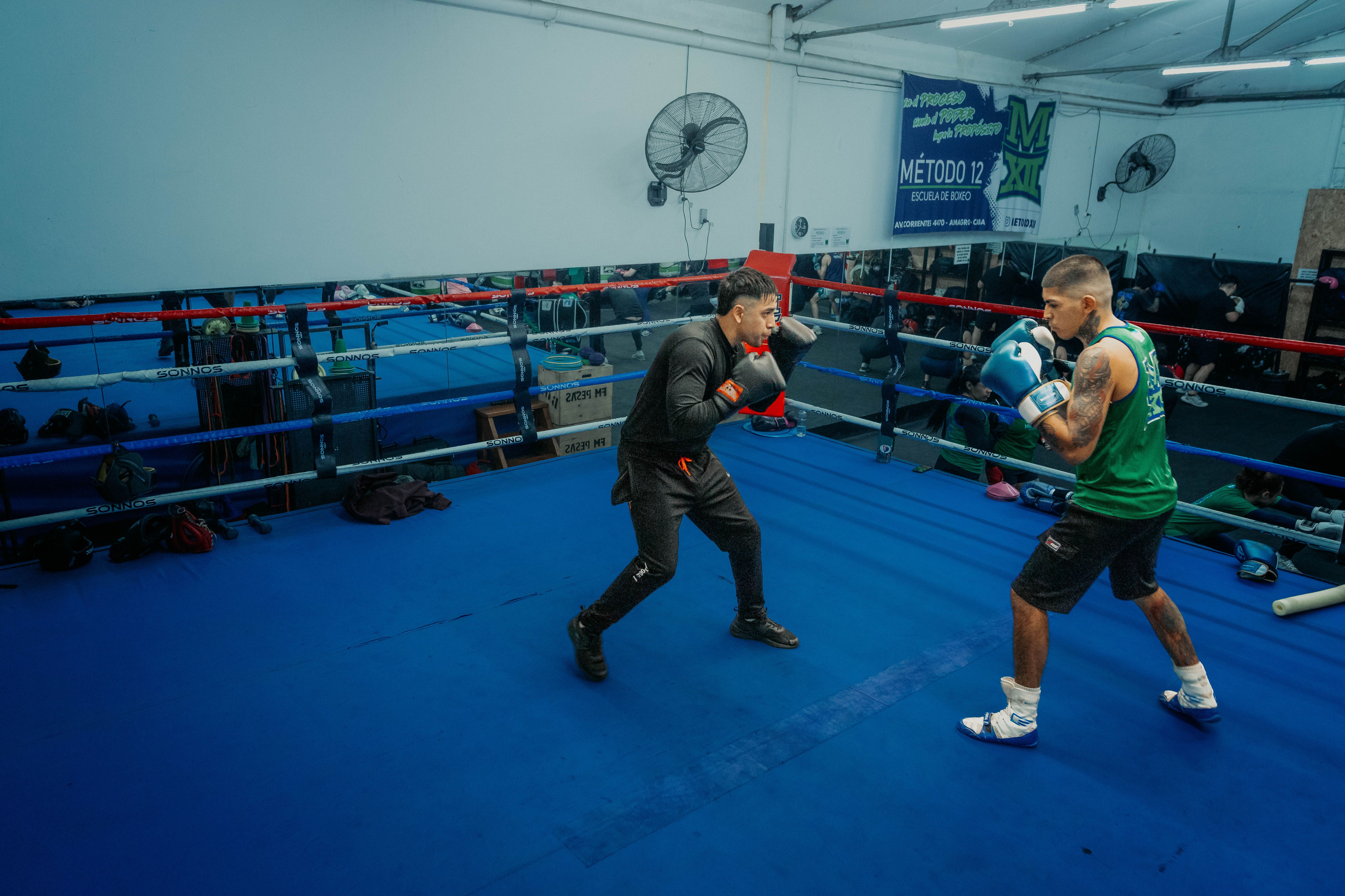 Boxeadora de Tuvalu faz história nos Jogos da Commonwealth sem vencer lutas