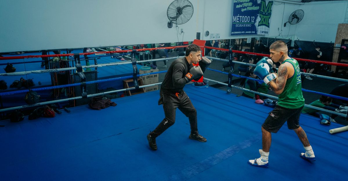 Boxeadora de Tuvalu faz história nos Jogos da Commonwealth sem vencer lutas