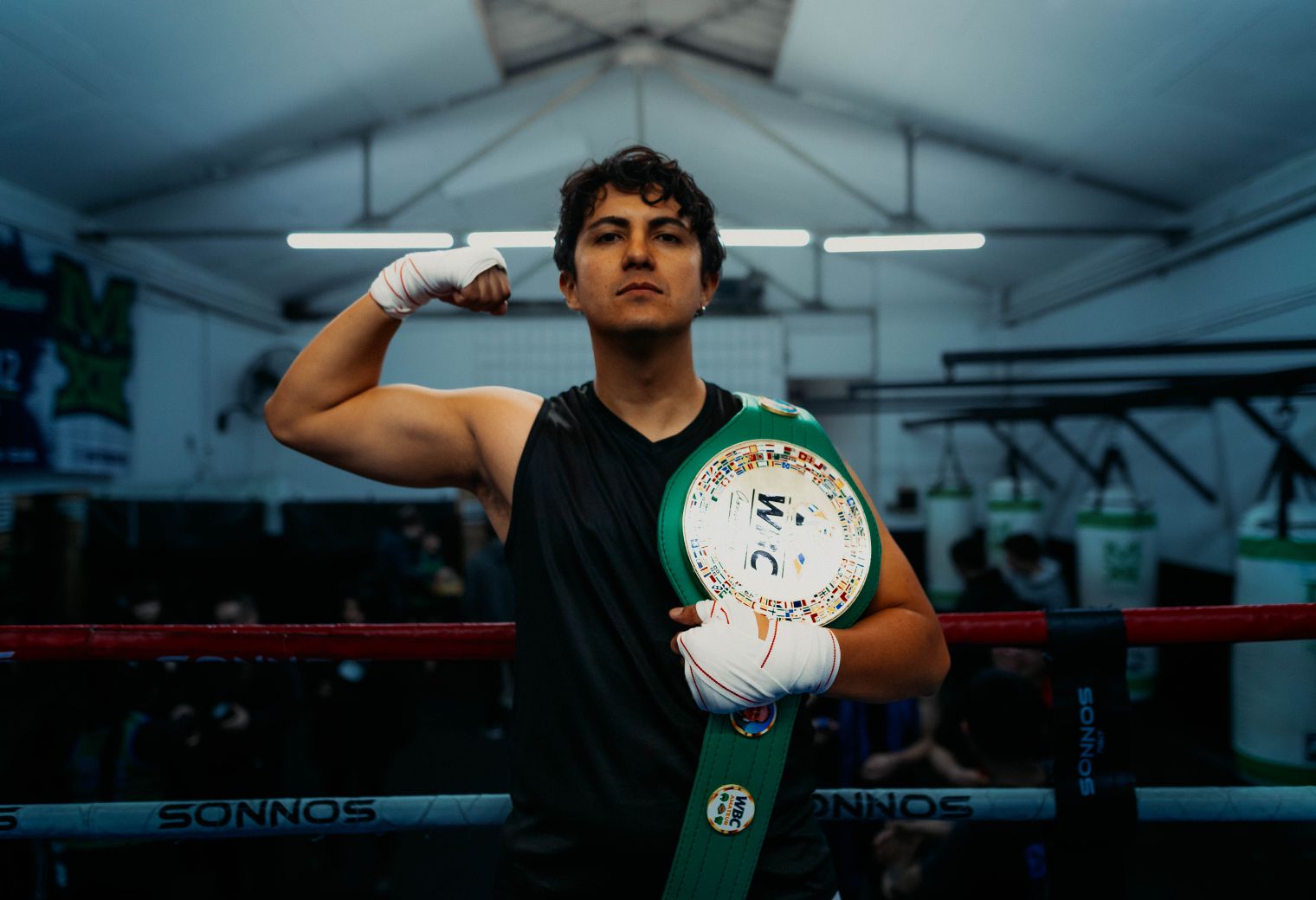 Sileby — professional packers wrapping and boxing belongings