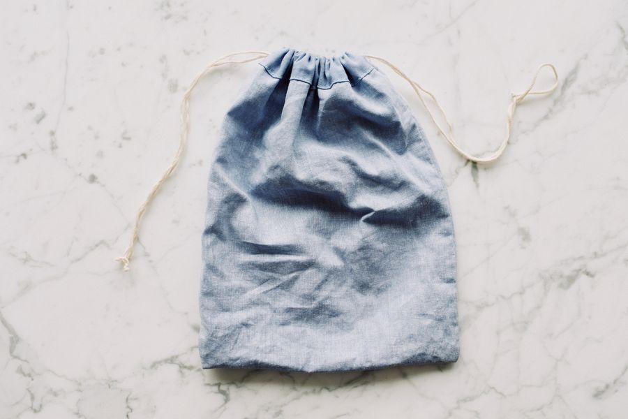 Drawstring laundry bags for hotels and hospitals