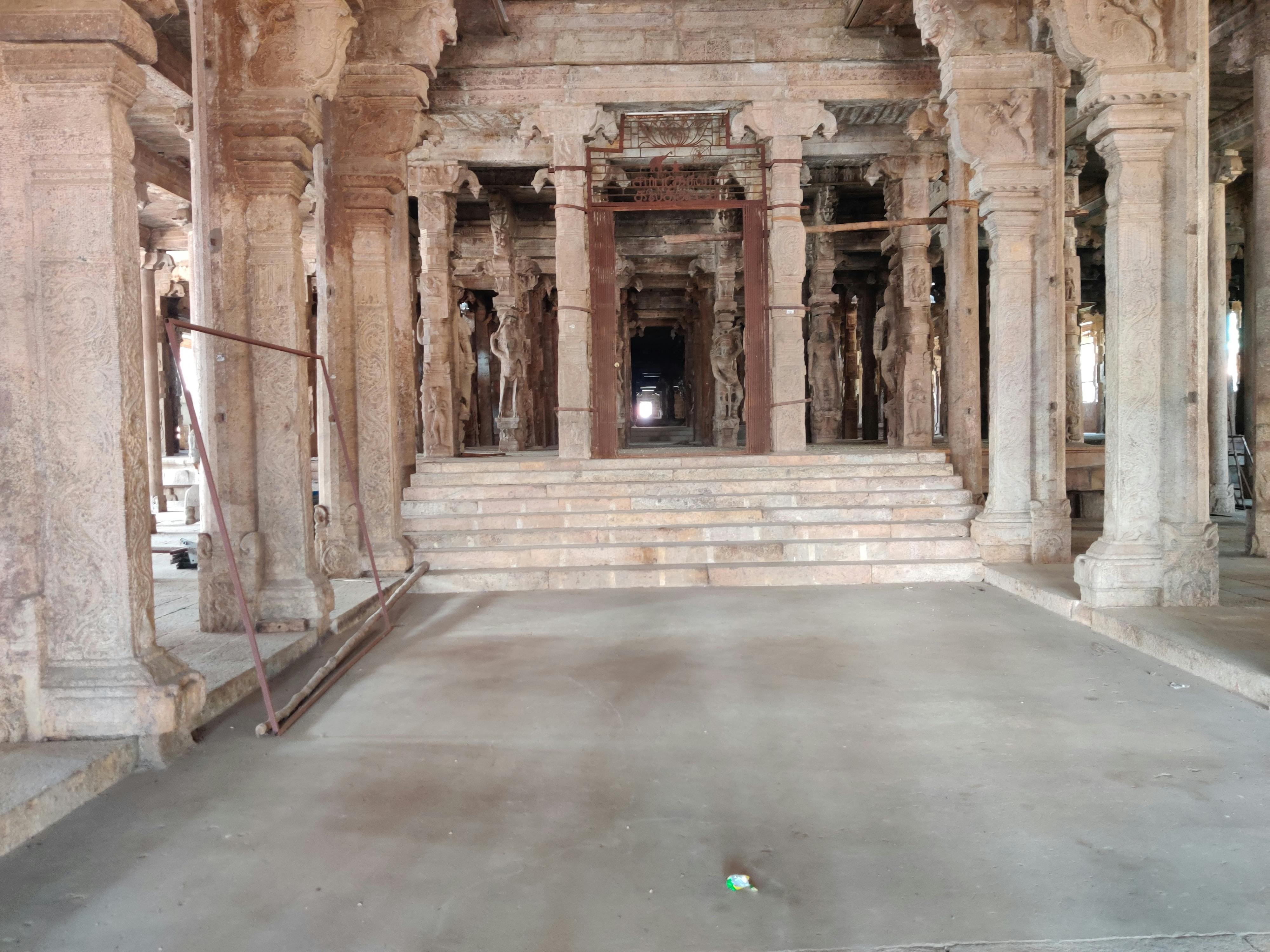 제로 웨이스트 쇼핑백과 재사용 가능한 물건들