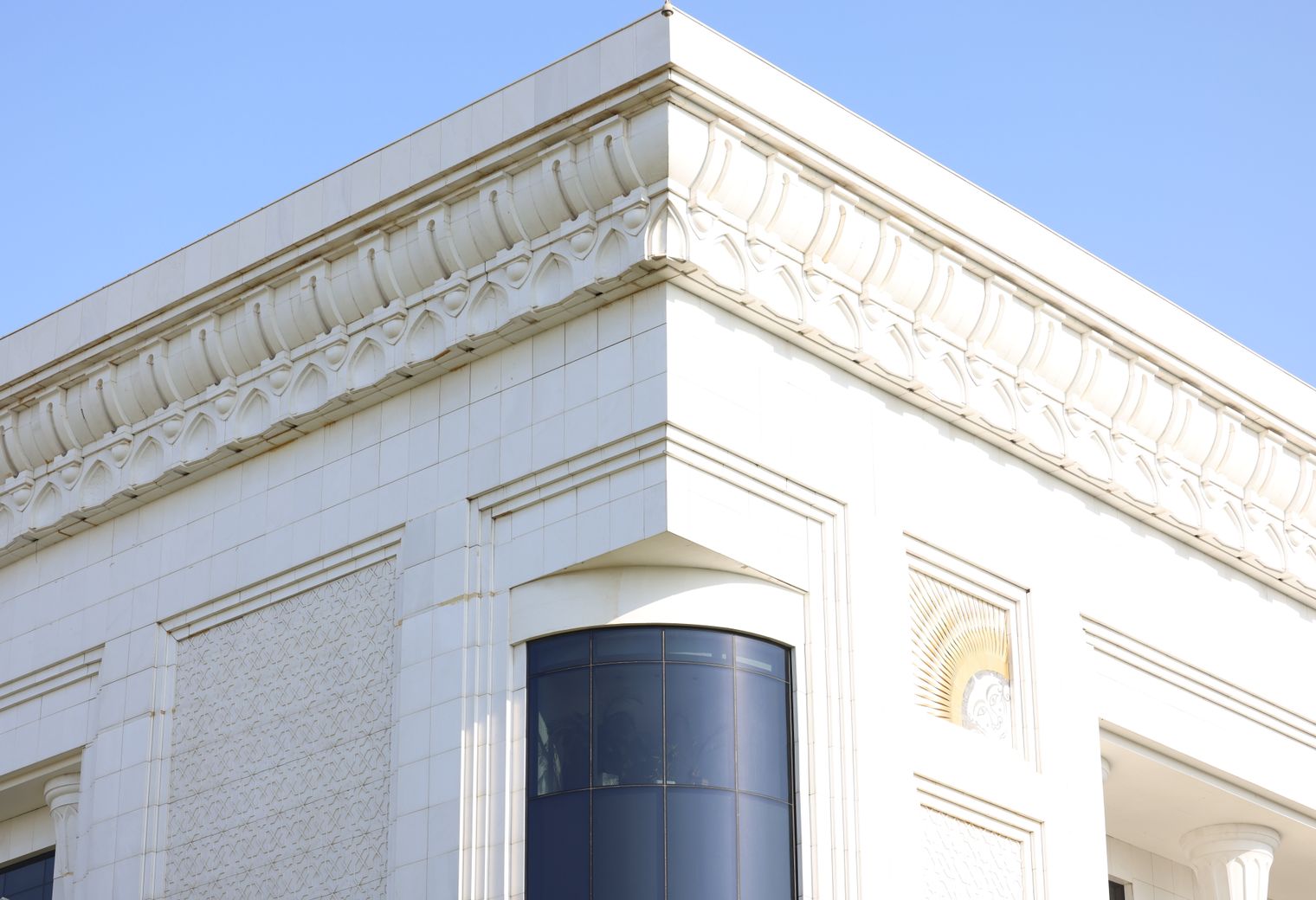 Exterior Painting in Bush Hill Park — a freshly painted, spotless finish