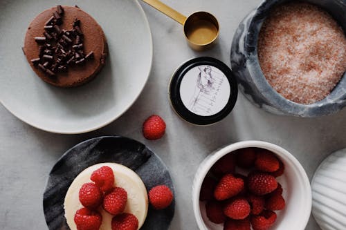 Cake With Raspberries