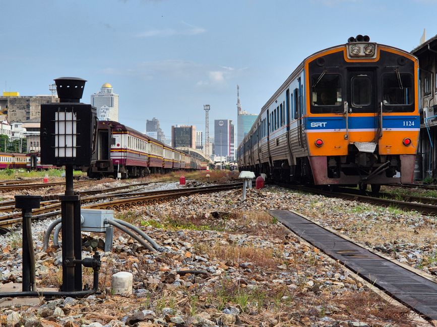 Bangkok Train Crash Driver Tested Positive for Drugs, Police Say