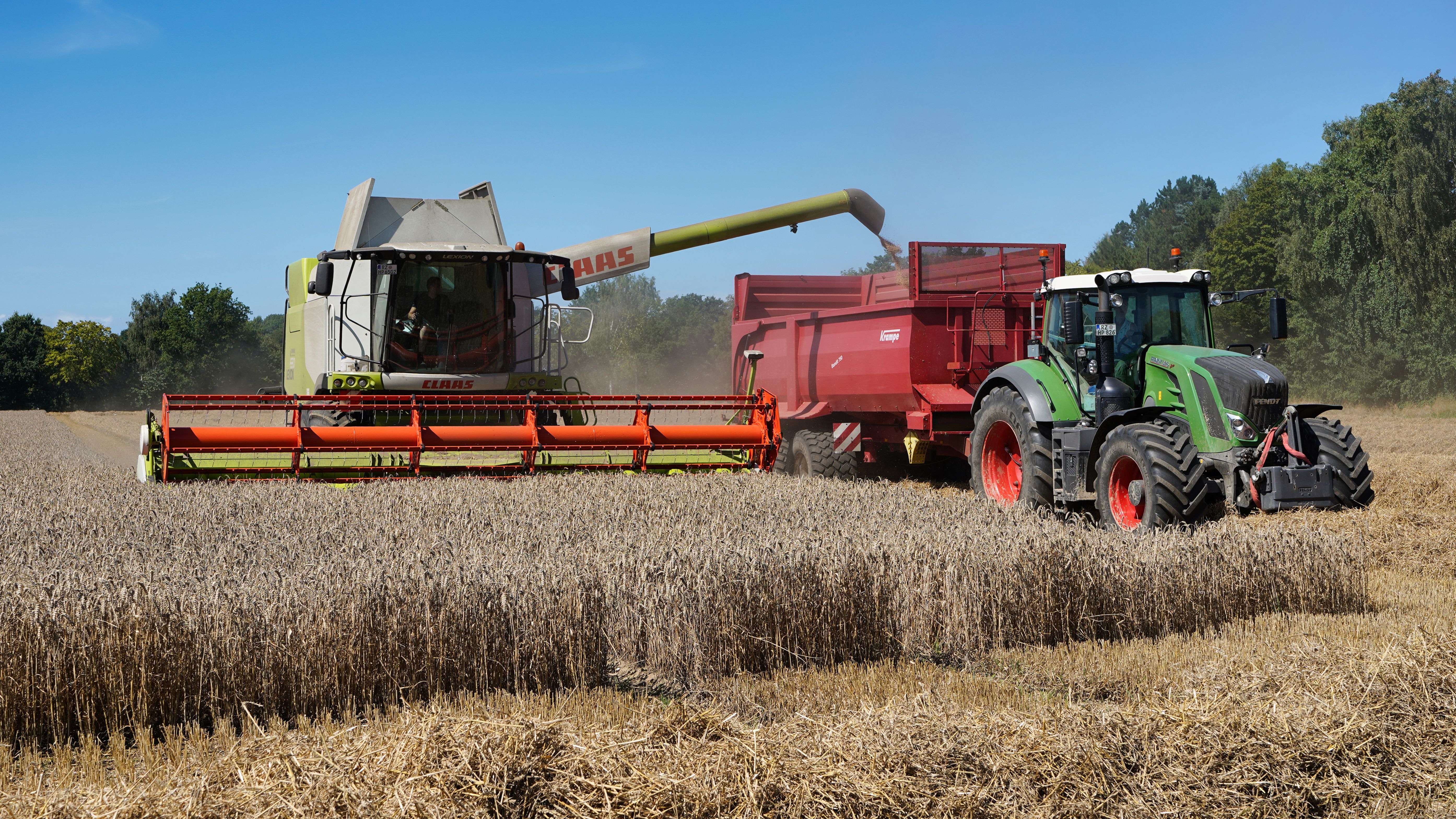Tighter Climate Mandates Raise Concerns Over Farm Viability and Wholesale Food Costs