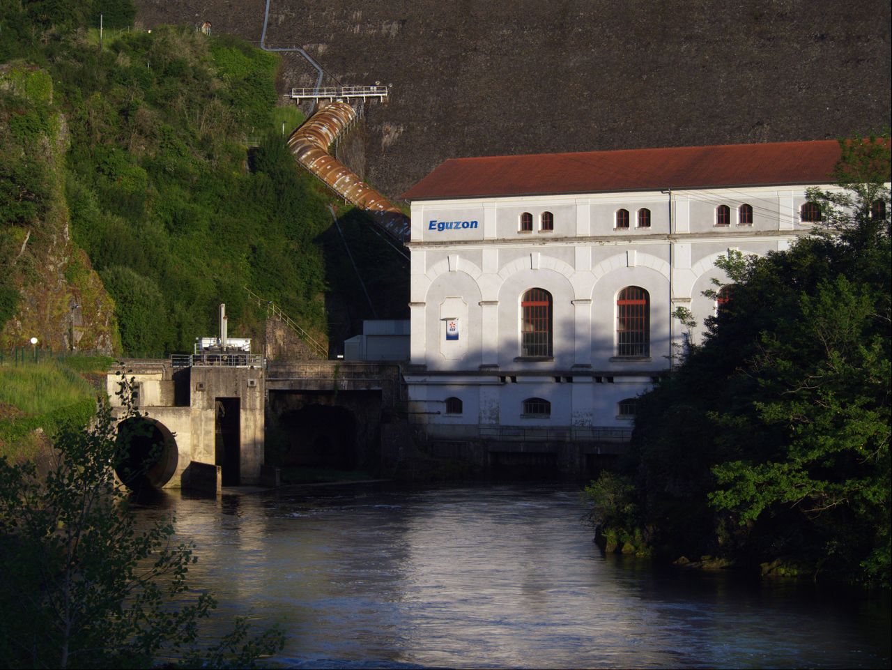 Munjara: The Historic Croatian Hydroelectric Plant Designed as a Castle