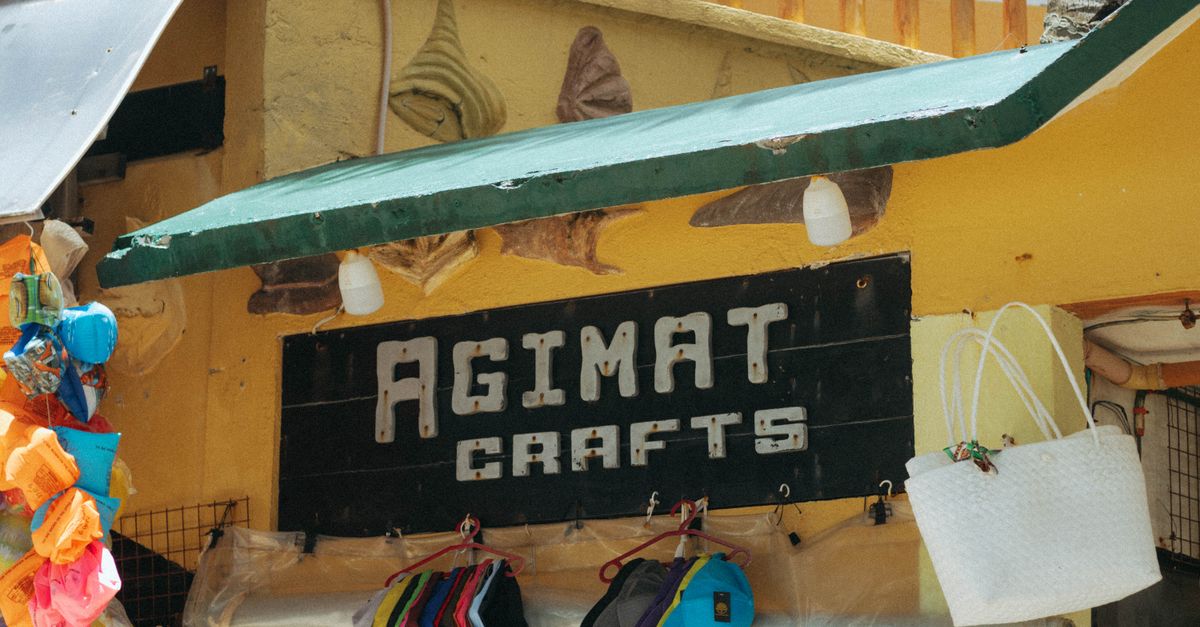 Cayman Islands Markets — Caribbean travel guide