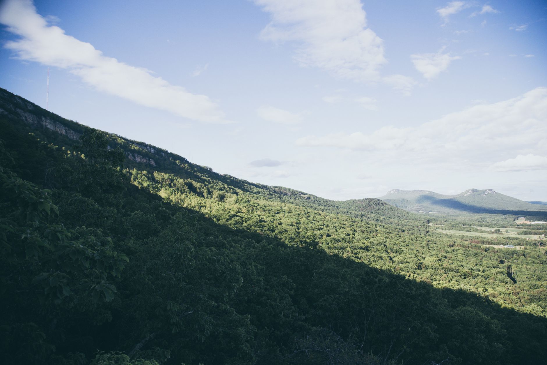 Things to Do in Bentonville AR: The Ultimate Cultural & Outdoor Guide
