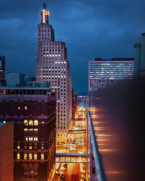 Free City Buildings at Night Stock Photo