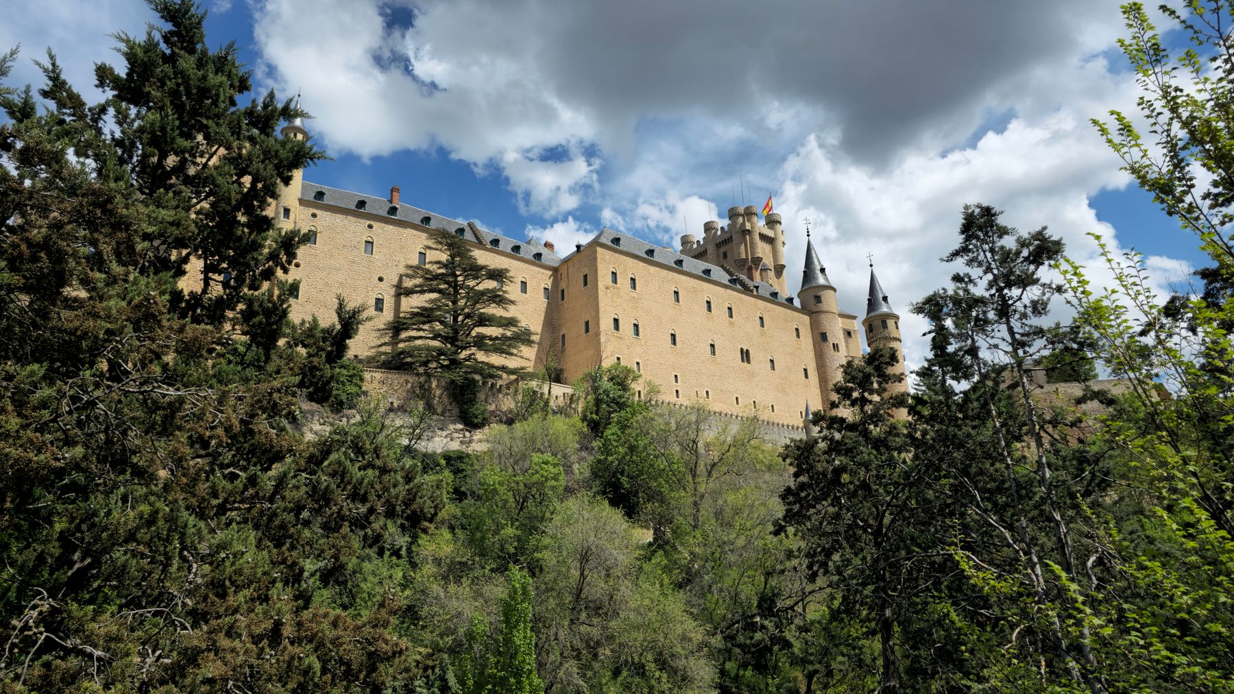 Sepúlveda or San Millán: Where to Base Yourself in Segovia Province