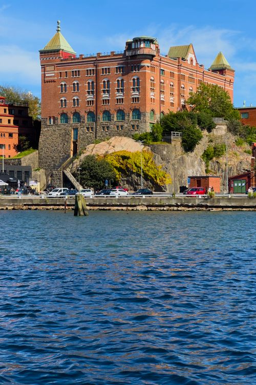 Free Scenic view of a historic building by the waterfront in Göteborg, Sweden. Stock Photo