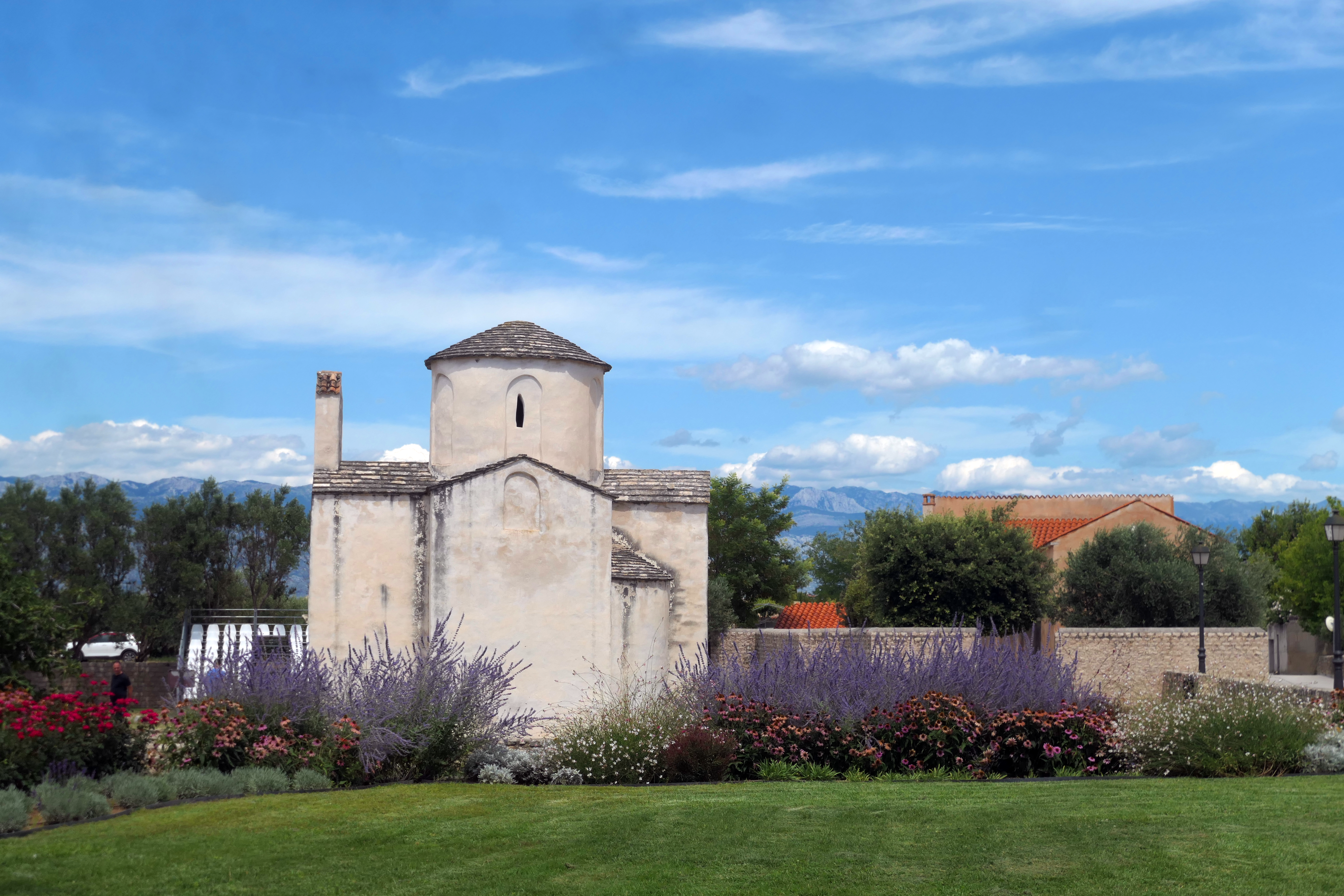 Hvar levendulamezői: mikor és hol érdemes látogatni – lavender distillery traditional Croatia