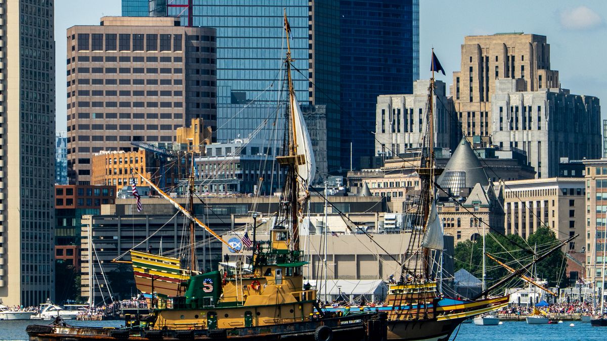 Top Boston, MA Restaurant Freebies With No Purchase Necessary: Safe Entry Guide