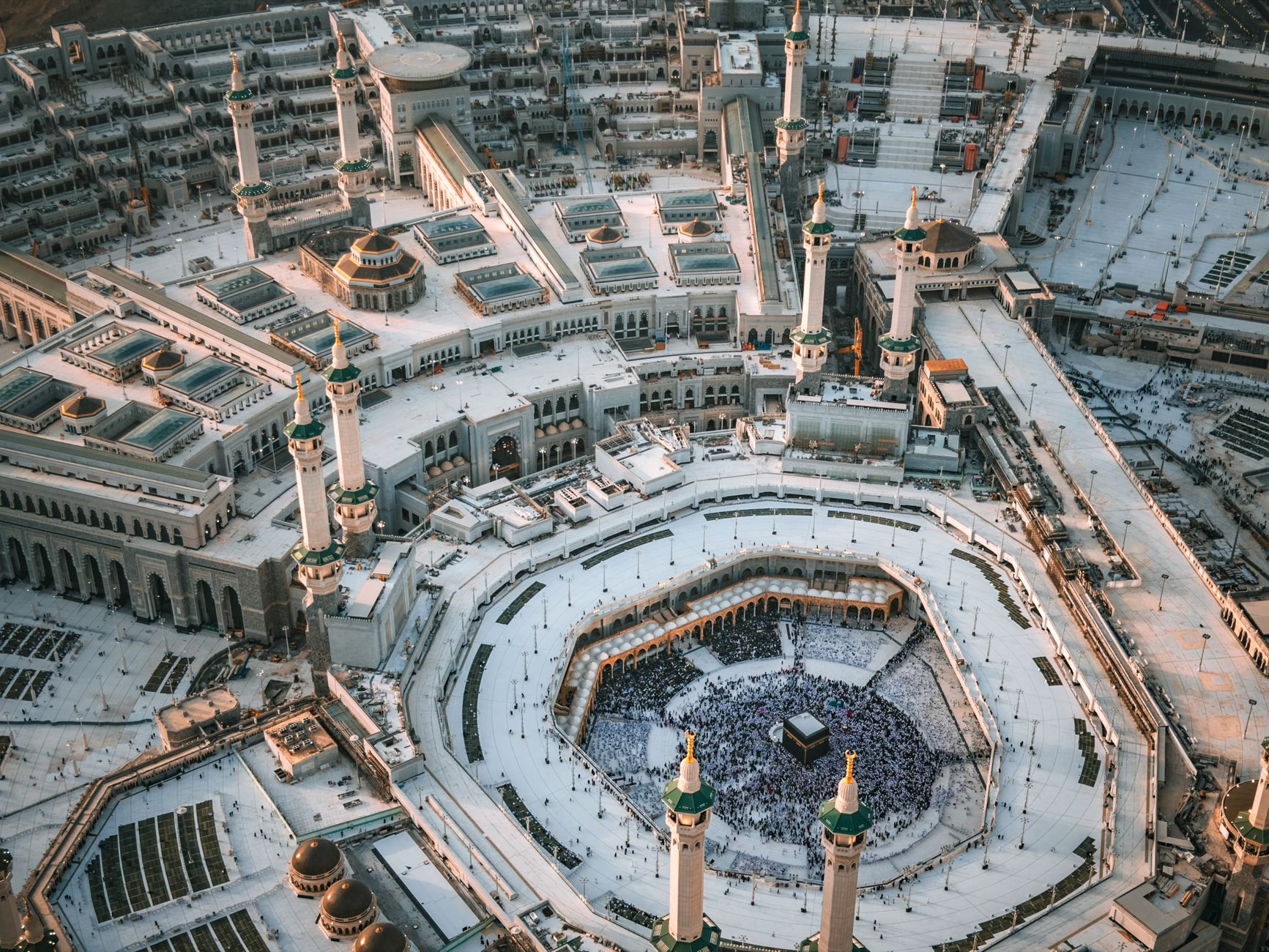 14 Days Umrah Package · Opt 02 — Hibba Al Hijra 6 / Forsan Al Ghad