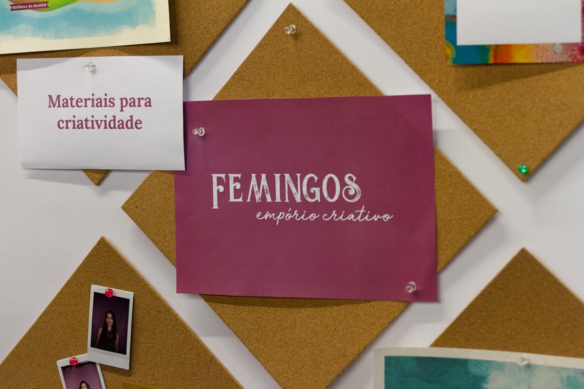 Maxima Clam Electric Blue