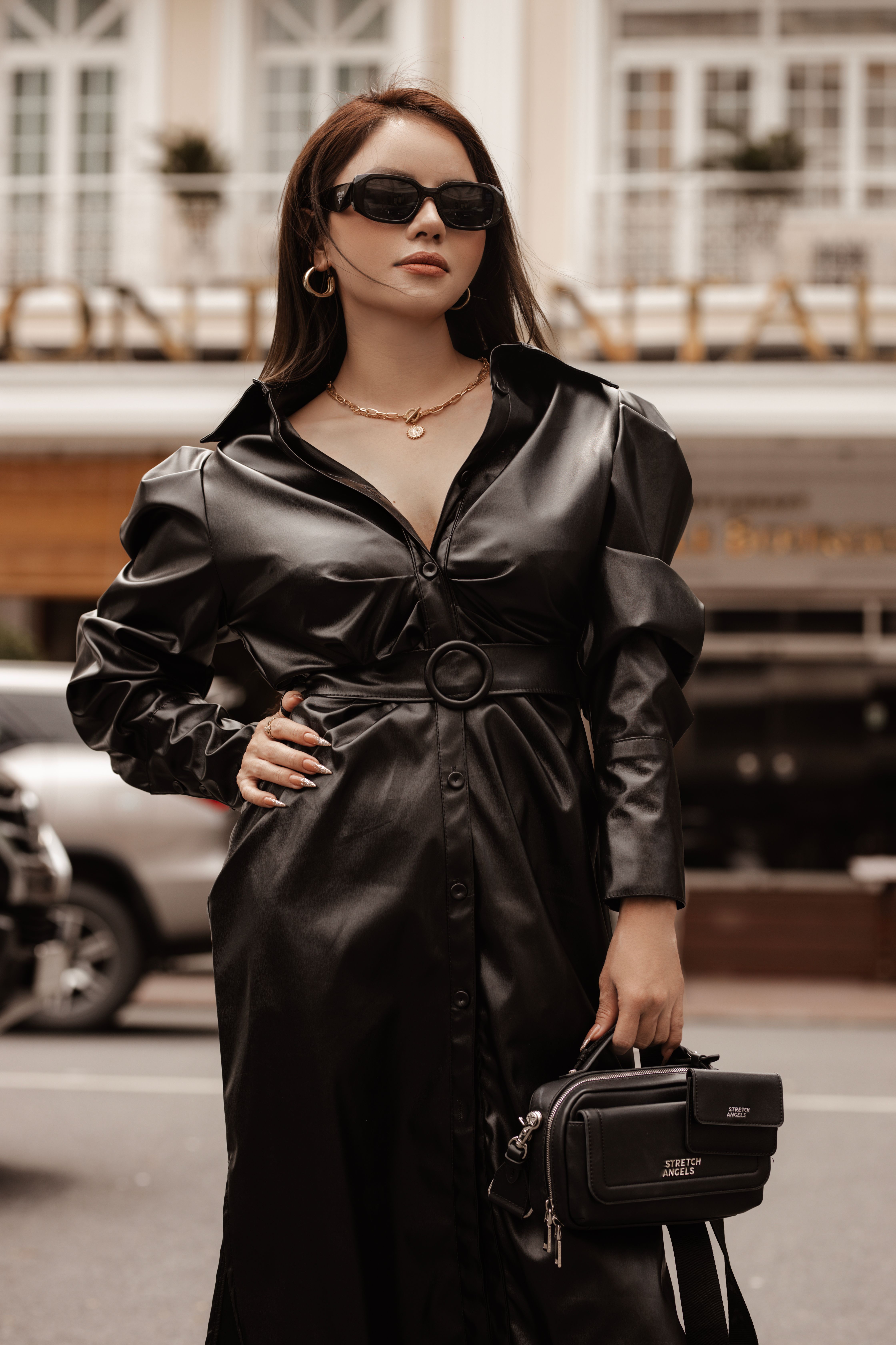 Blusa de Frio Gola Alta Preta