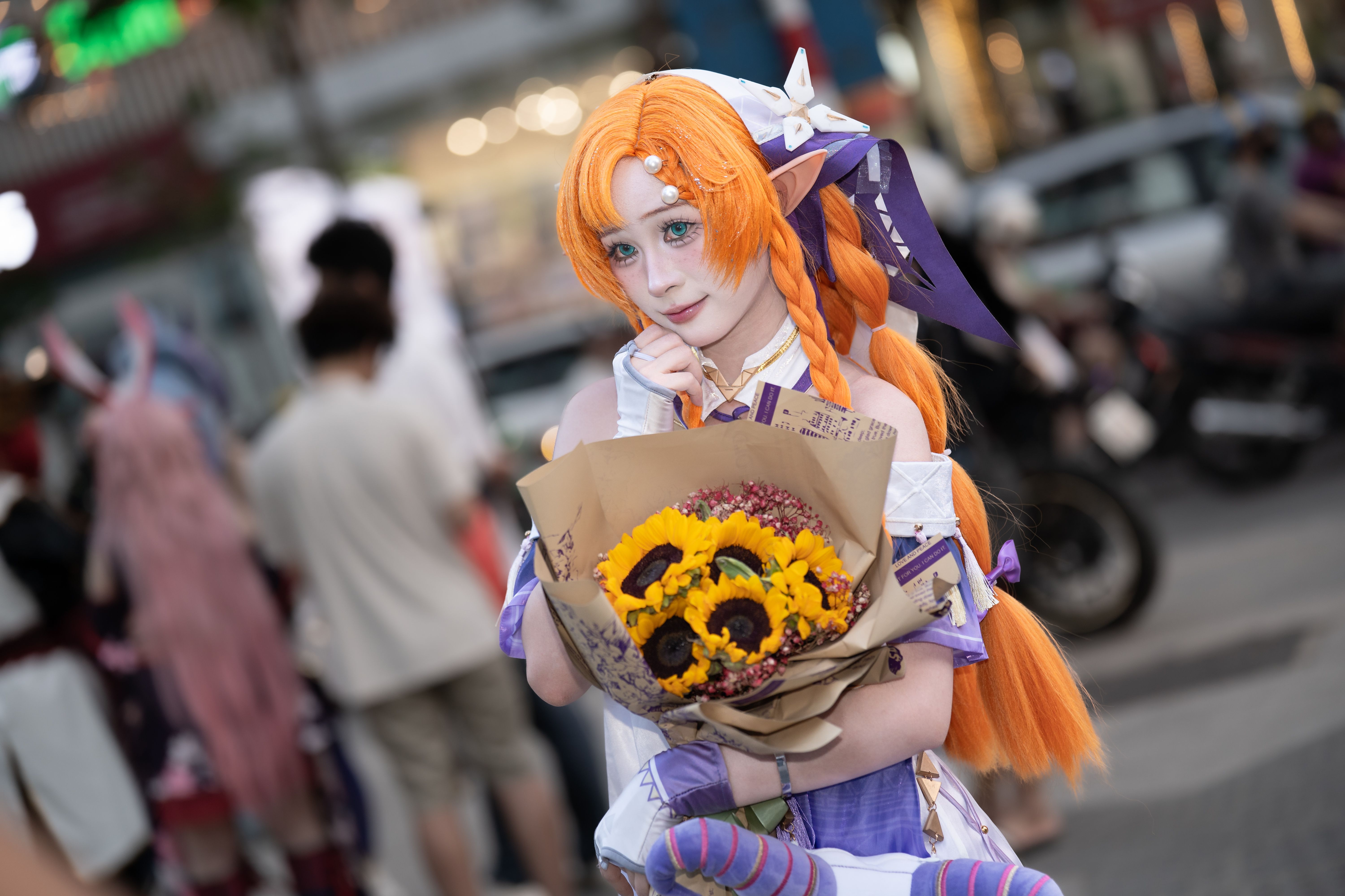 Vibrant Cosplay with Sunflower Bouquet