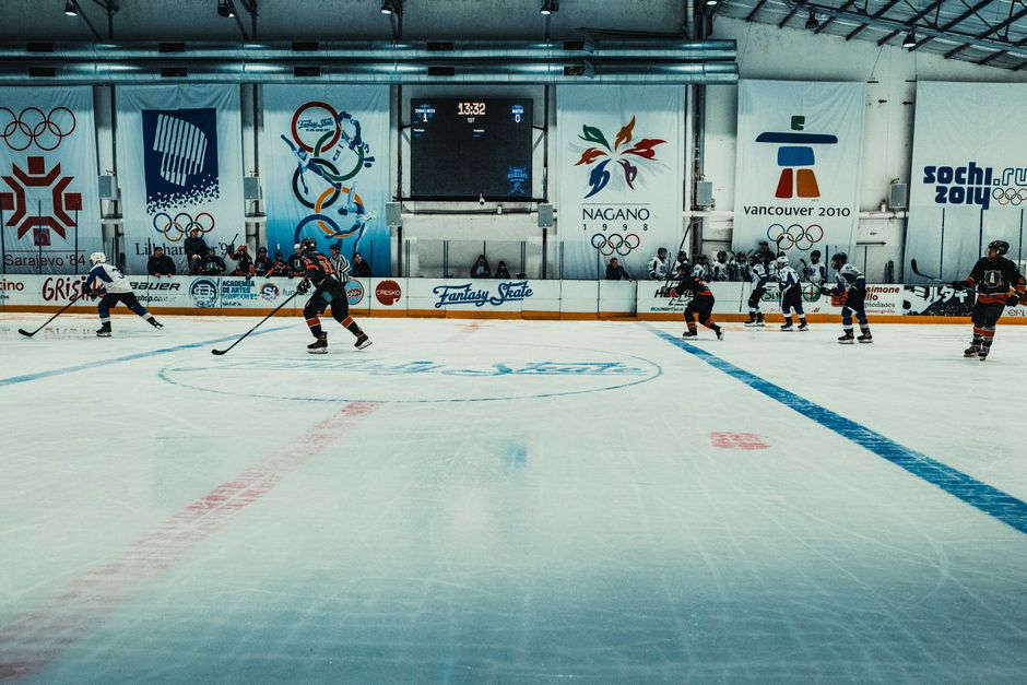 PM Mark Carney Hits the Ice with Ottawa Charge in Show of Support