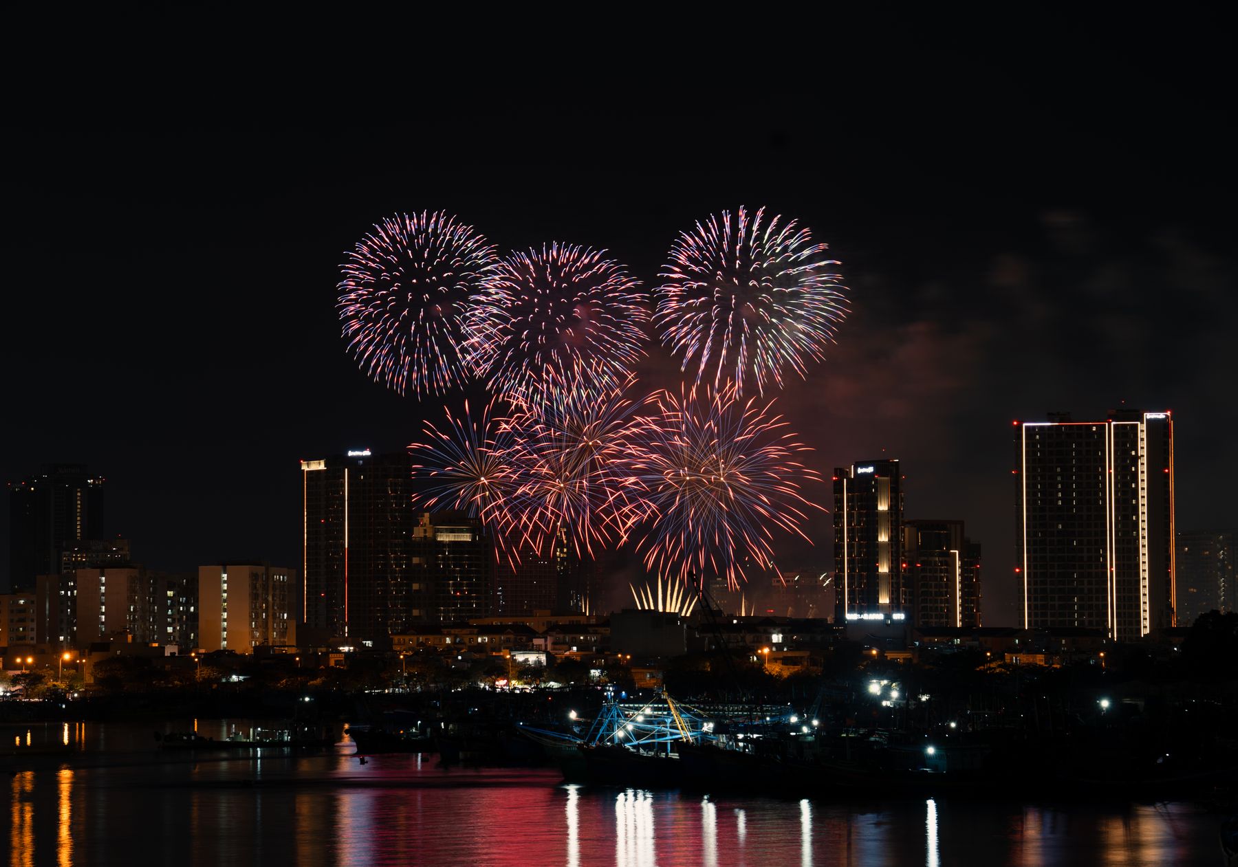 Lekki at Christmas and New Year 2026: Getting There and Around