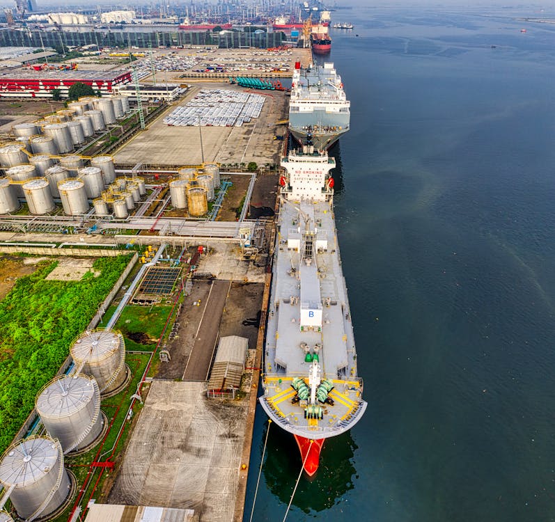Free Drone Shot of a Docked Oil Tanker Stock Photo