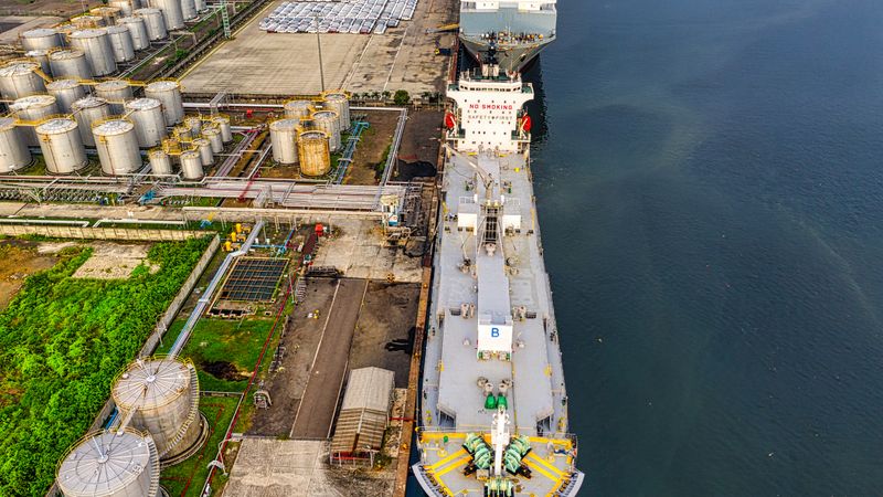 Biocombustíveis: Etanol e Biodiesel Moldando o Cenário Energético Global