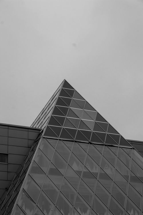 Free Black and white image of modern glass architecture in Chișinău, Moldova. Stock Photo