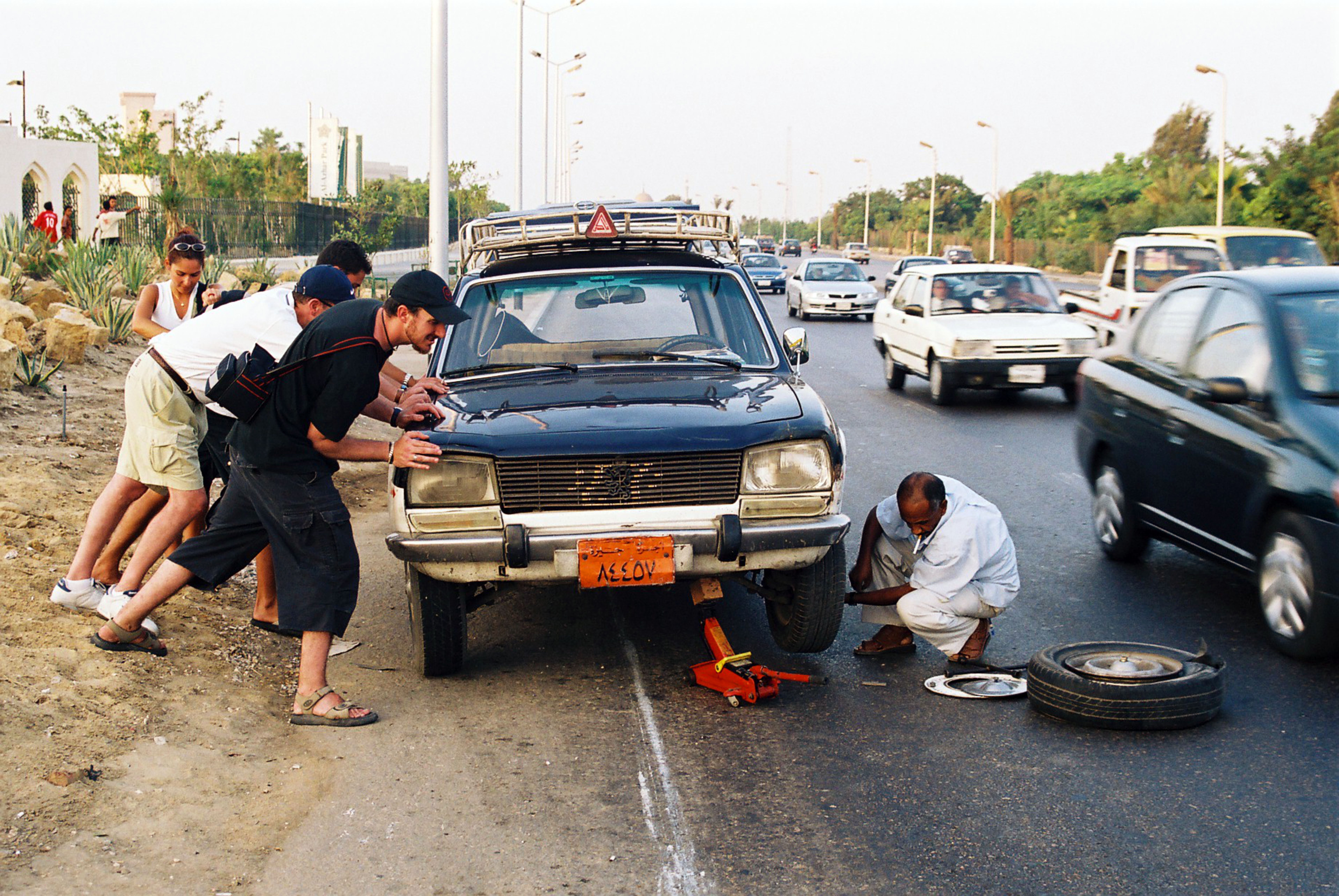 Cost of Emergency Breakdown Call Out Without Cover UK 2026