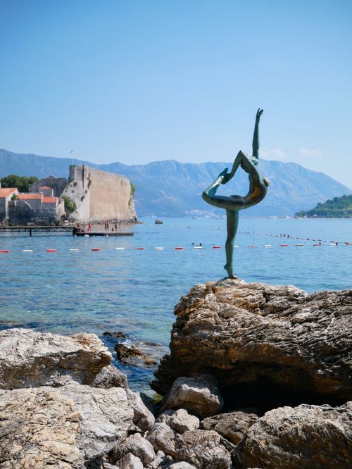 Free Captivating view of the dancer statue beside the Adriatic Sea in Budva, Montenegro. Stock Photo