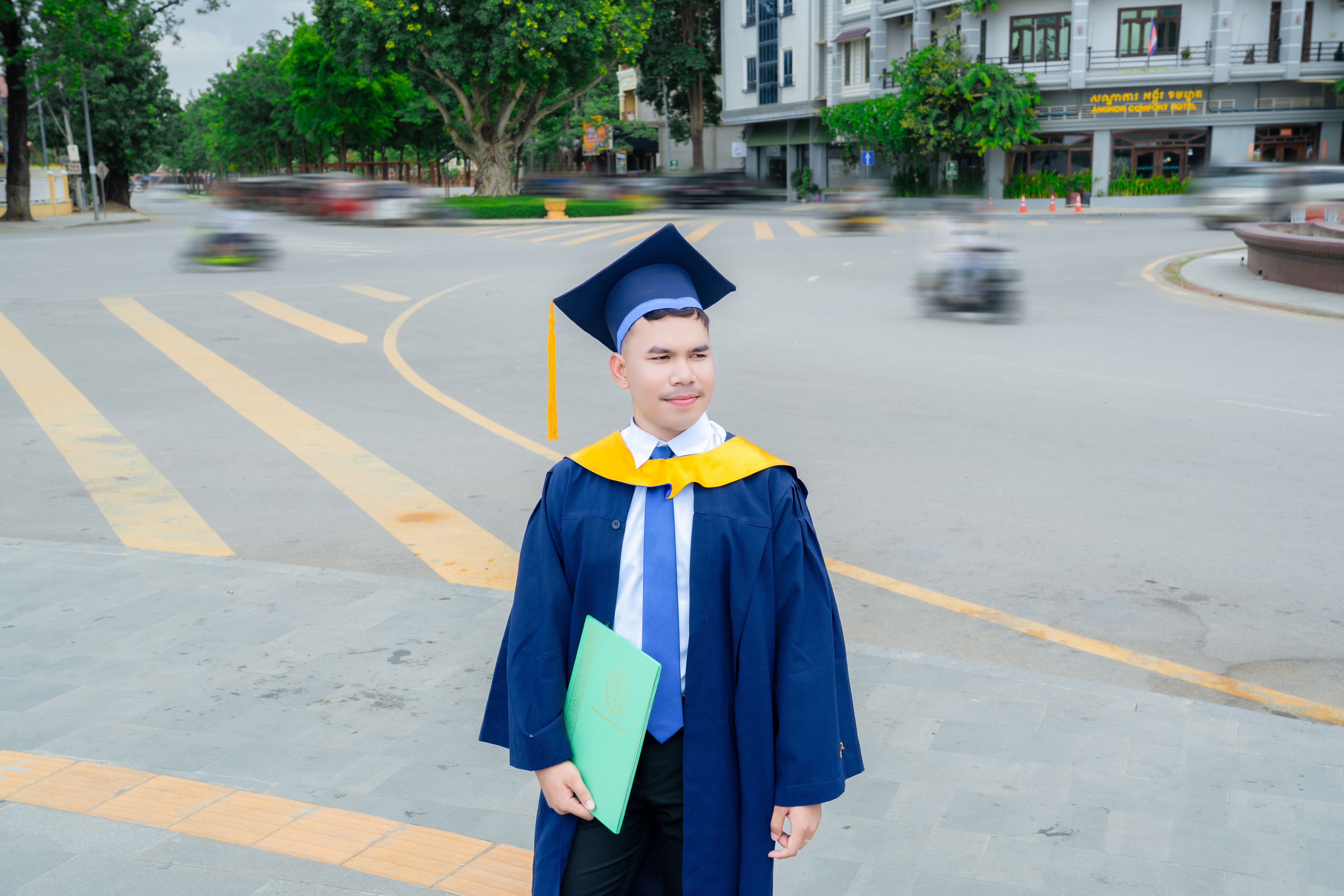 Level 4 Diploma in Travel and Tourism with Professional Certificate in Travel and Tourism Operations