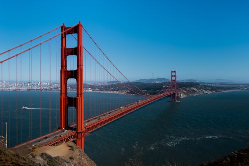 Free Scenic view of the iconic Golden Gate Bridge spanning San Francisco Bay on a clear day. Stock Photo