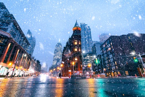 First Snowflakes Could Fall In New York As Winter Sneaks In