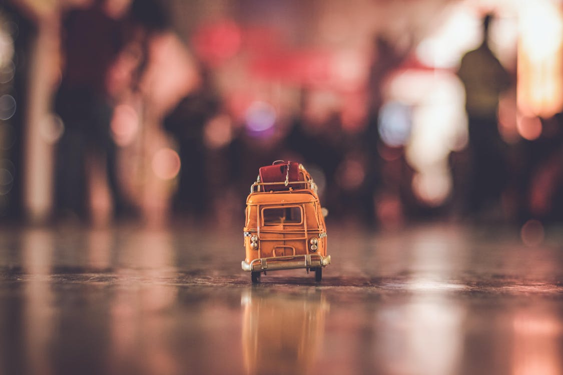 Fotografi Fokus Selektif Dari Toy Bus